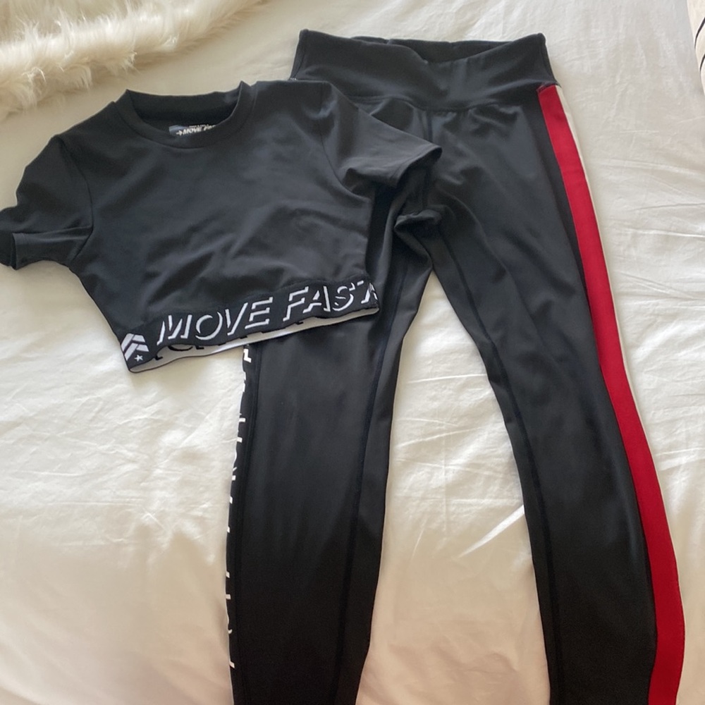 pam & gela workout set